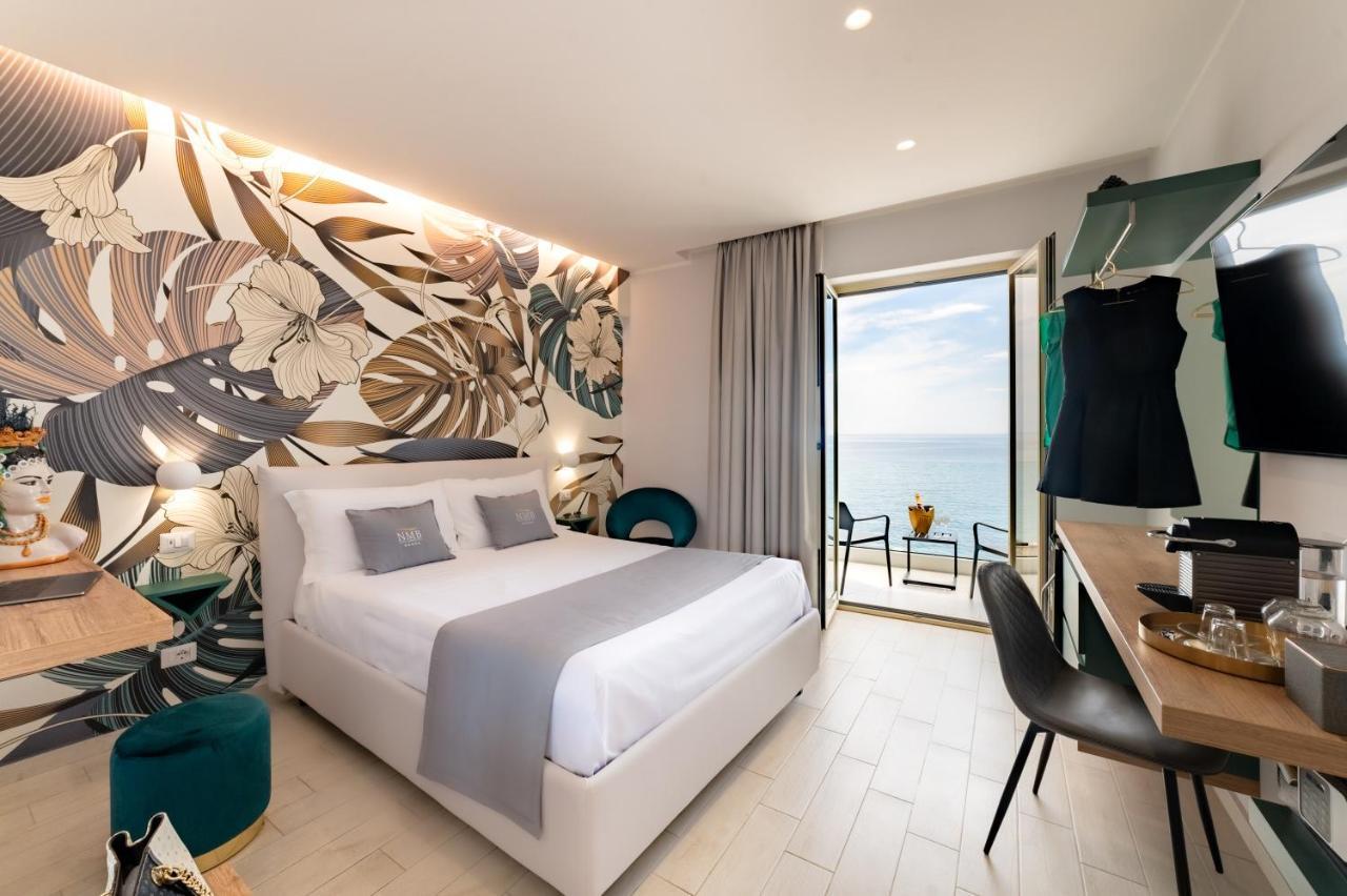 Bed and Breakfast Naxos Marina Bay Джардини-Наксос Экстерьер фото