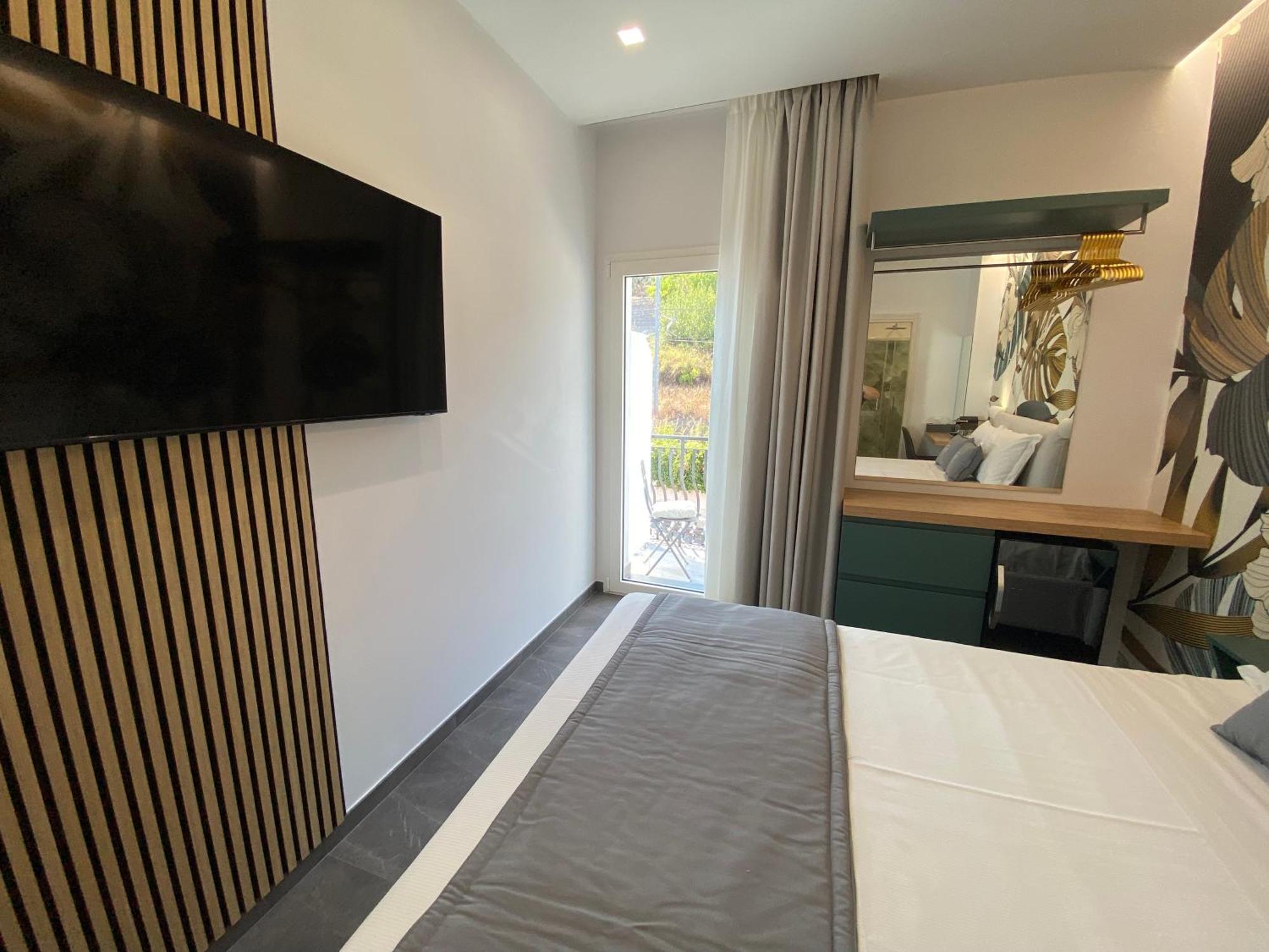 Bed and Breakfast Naxos Marina Bay Джардини-Наксос Экстерьер фото